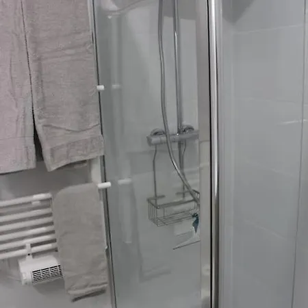 Apartamento 3* Joliment Rénové à 150m Des Thermes