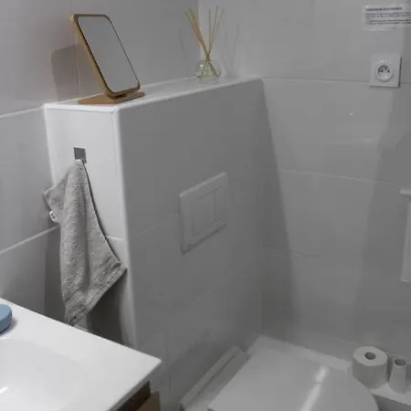 3* Joliment Rénové à 150m Des Thermes Apartamento *